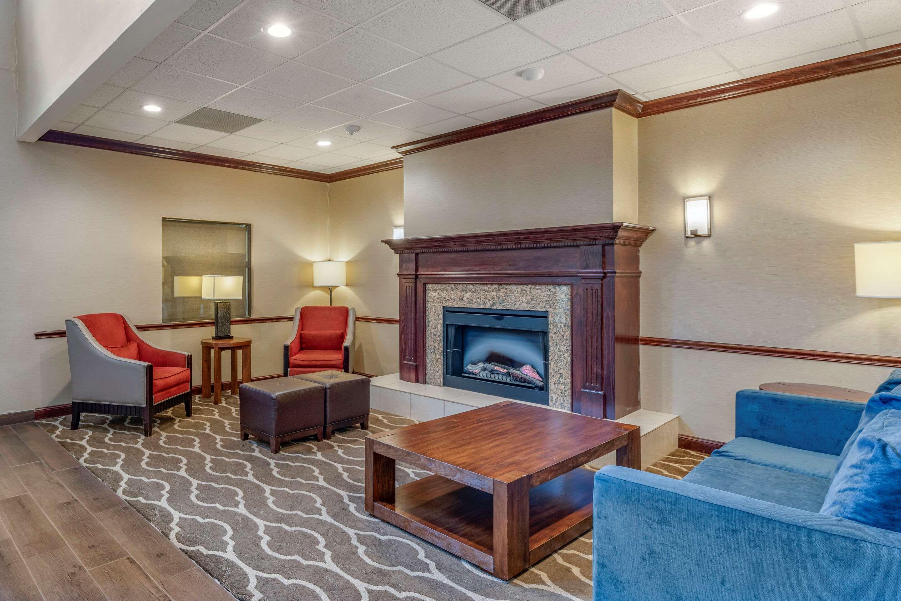 Comfort Inn & Suites St Louis-O'Fallon Exteriér fotografie