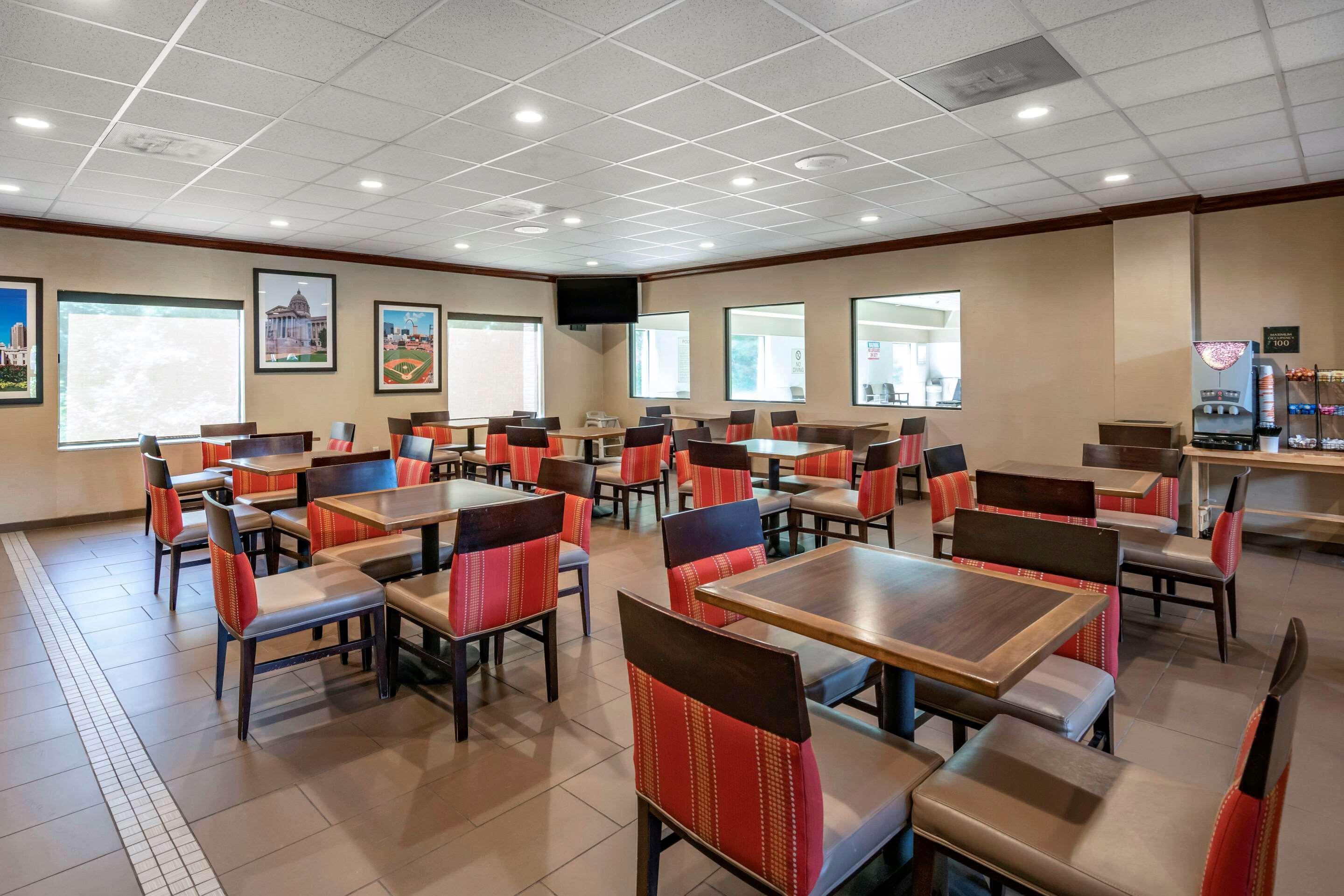 Comfort Inn & Suites St Louis-O'Fallon Exteriér fotografie