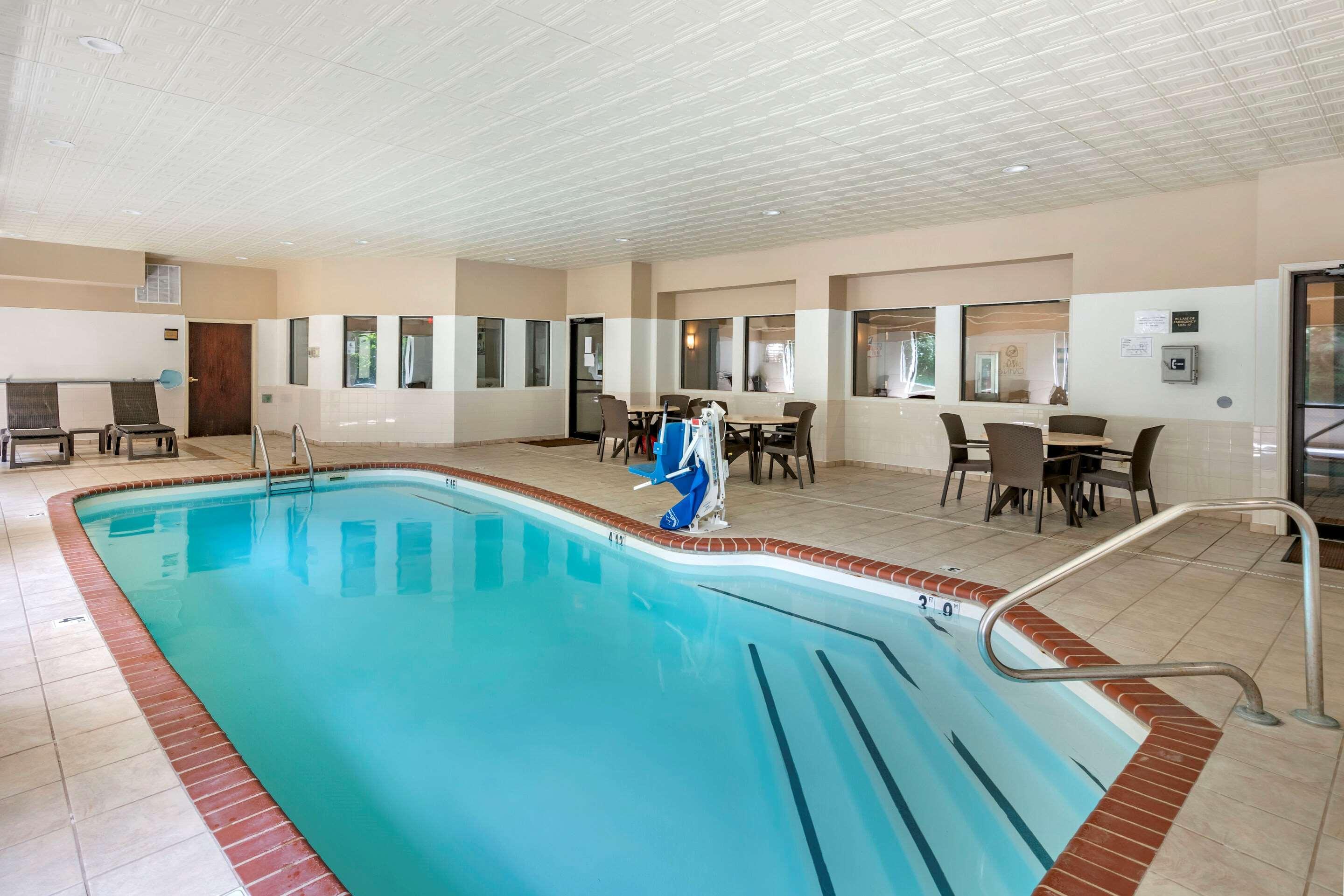 Comfort Inn & Suites St Louis-O'Fallon Exteriér fotografie